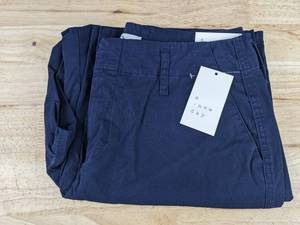 lot 69 image: Brand New A New Day Womens Navy Blue High Rise Pants Size 6R