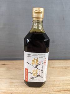 lot 112 image: Brand New Yamaroku 18oz Tsuru Bishio Japanese Soy Sauce