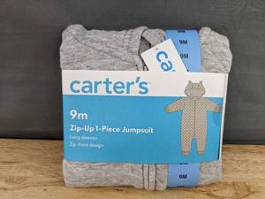 lot 135 image: Brand New Carters Zip-Up 1-Piece Jumpsuit - Size 9 Months