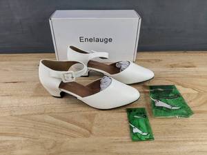lot 178 image: Brand New Enelauge Womens Dress Pumps, Size 8.5, White