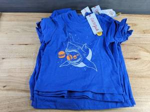 lot 197 image: 10 Brand New Cat & Jack Shark Burger T-Shirts in Various Kids Sizes
