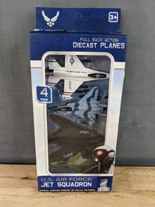 lot 92J image: Brand New U.S. Air Force Jet Squadron Diecast Planes 4-Pack