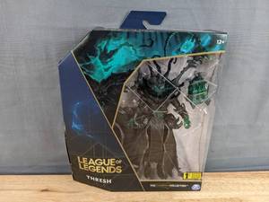 lot 76J image: Brand New League of Legends Thresh Action Figure The Champion Collection