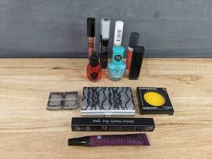 lot 316 image: Brand New Cosmetics Collection Including Lipsticks, Gel, and Eyeshadow