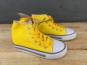 lot 366 image: Brand New Kids Size 11 Yellow High Top Sneakers