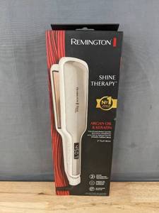 lot 20J image: Brand New Remington 2 Shine Therapy Flat Iron with Argan Oil & Keratin