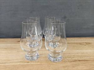 lot 107J image: Brand New Set of 6 Whiskey Glasses with Bubble Design