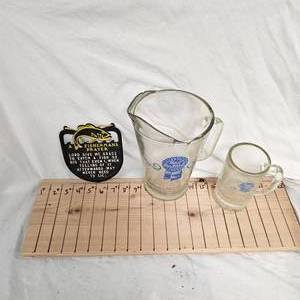 lot 74 image: PBR-Pabst Blue Ribbon Pitcher and Mugs