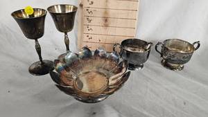 lot 23 image: B.M.C Silver plated Bowl, Reed and Barton Silver Plated Water Lilly Dish, Pair of Chailices