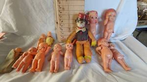 lot 40 image: 1930s Celluloid Monkey and Celluloid Cupie Dolls Assorted Lot