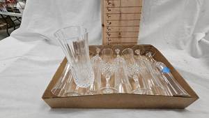 lot 148 image: Exquisite Set of Lead Crystal Fluted Champagne Glasses(9)
