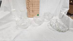 lot 176 image: Frosted Glass Dish and Hors doeuvres Tray