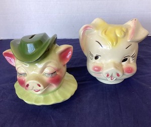 lot 5 image: Pair of Vintage Cookie Jar Lids