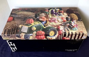lot 17 image: Fitz & Floyd Halloween Hayride Cookie Jar