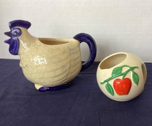 lot 76 image: Pair of Vintage Pottery Pitchers