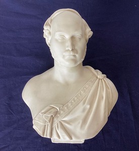 lot 78 image: Antique Porcelain Bust of Prince Albert