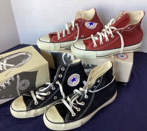 lot 158 image: Two Pairs Vintage Converse High Top Tennis Shoes #2