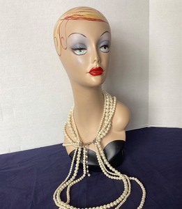 lot 169 image: Vintage Painted Millinery Shop Display Head #4