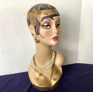 lot 168 image: Vintage Painted Millinery Shop Display Head #3