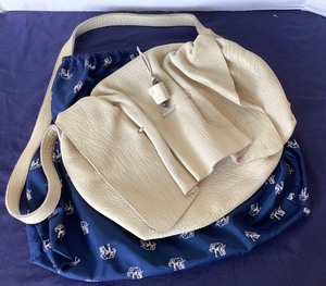 lot 176 image: Vintage Elephant Hide Purse