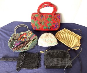 lot 181 image: Group of Vintage Beaded Purses #2