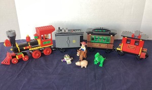 lot 142 image: LEGO Toy Story - Western Train Chase Set