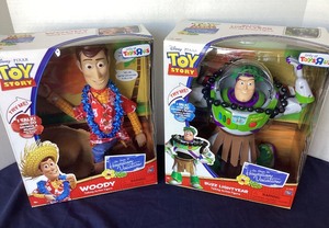 lot 204 image: Toy Story Talking Woody Hawaiian Vacation and Talking Buzz Lightyear Hawaiian Vacation