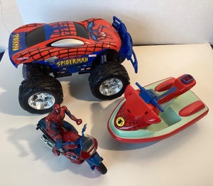 lot 230 image: Tyco RC Jet Turbo Spiderman Car  Spiderman Batt. Op. Motorcycle  Spiderman Jet Ski