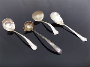 lot 38 image: 74.6 Grams of Antique and Vintage .925 Sterling Silver Serving Ladles