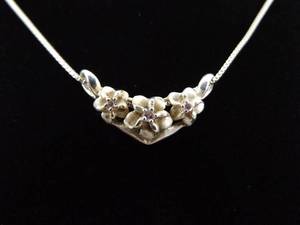 lot 56 image: .925 Sterling Silver Pink Sapphire Crystal Flower Necklace