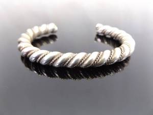 lot 65 image: .925 Sterling Silver HEAVY Cable Open Cuff Bracelet