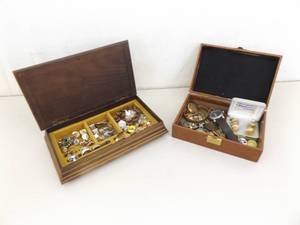 lot 77 image: Lot of Vintage etc. Mens Jewelry