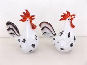 lot 84 image: Two 7.5 Glass Roosters