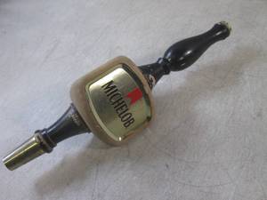 lot 18 image: (FS) Michelob Beer Tap Handle 12 3...
