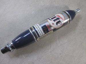 lot 28 image: (FS) Miller Lite Draft Beer Tap Han...