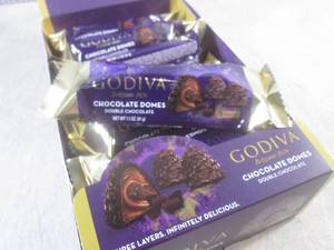 lot 89 image: (B-1) 12 Godiva Belgium 1926 3pc Do...