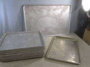 lot 91 image: (A-3) 15 - 18 x 13 and 1 25 x 18...