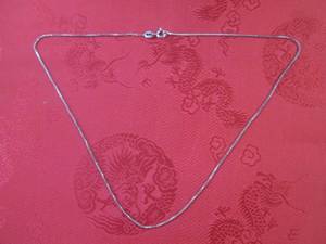 lot 118 image: (CNTR) 925 Silver 18 Necklace Stam...