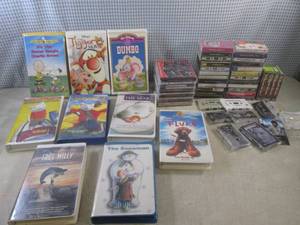 lot 128 image: (A-2) Assorted CDs, Cassettes and ...