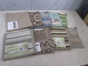 lot 154 image: (CS) 9 Sample Rug Squares Perfect f...