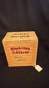 lot 74 image: Vintage Hopalong Cassidy Wrist Watch with Display Box