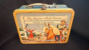 lot 75 image: Vintage Roy Rogers Dale Evans Double R Bar Ranch Lunchbox with Thermos