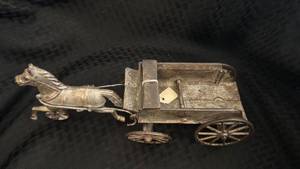 lot 79 image: Vintage Cast Iron Horse and Cart Figurine