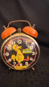 lot 83 image: Big Bird Vintage Alarm Clock with Orange Bells