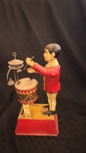 lot 95 image: Vintage Mechanical Drummer Toy  Needs Cleaning and Repairs