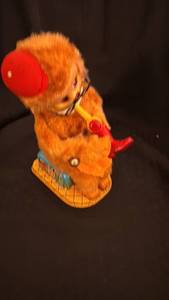 lot 133 image: Vintage Wind-up Toy Monkey Playing Cymbals