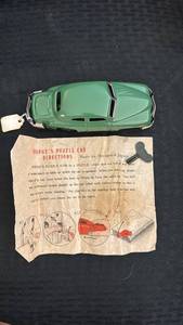 lot 145 image: Vintage Kosuge Puzzle Car Toy with Original Box - Made in Occupied Japan