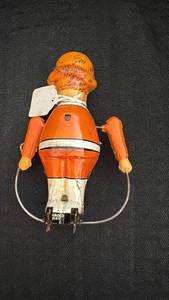 lot 187 image: Vintage Wind-Up Toy Soldier with Jump Rope