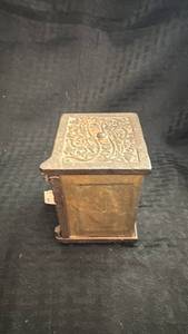 lot 220 image: Antique Kenton Brand Cast Iron Coin Bank Safe