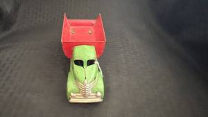 lot 268 image: Vintage Green and Red Metal Toy Dump Truck